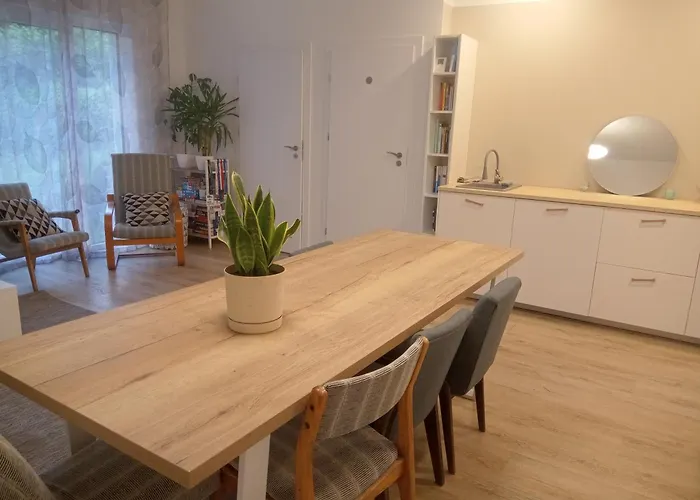 Baza Na Woli アパート